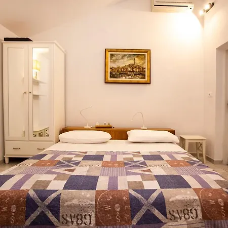 Apartment Volarevic *