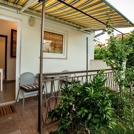 Apartment Volarevic