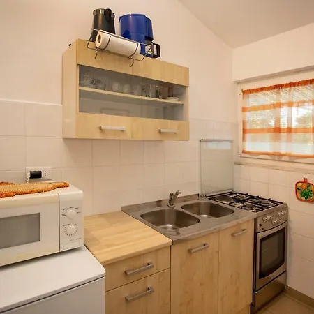 Apartment Volarevic