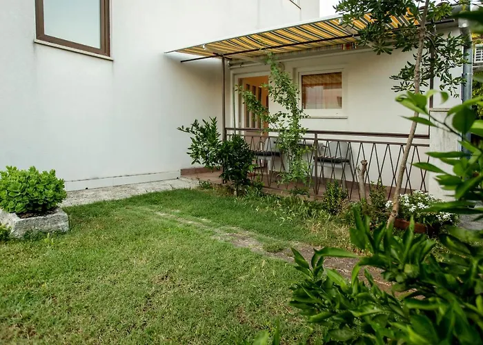 Volarevic Apartman *